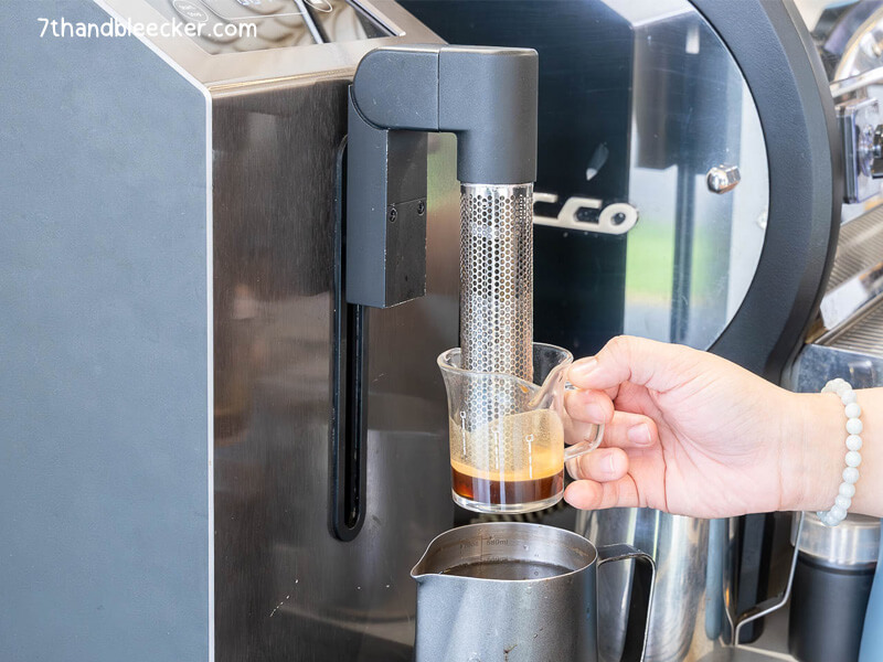 Waved Coffee