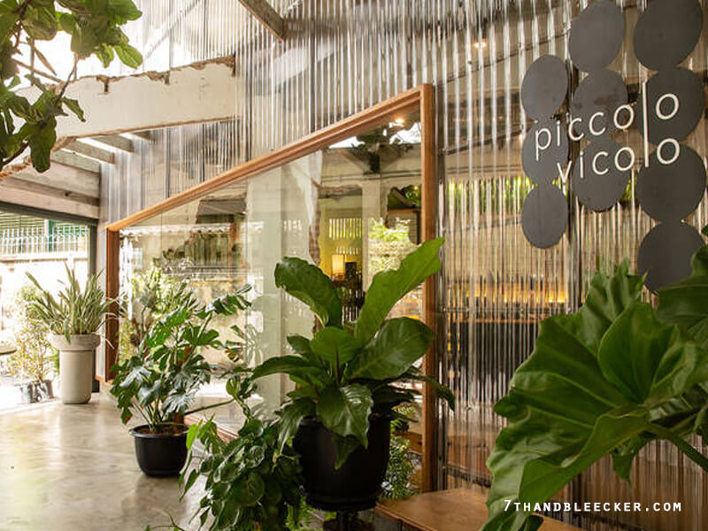 Piccolo Vicolo Café